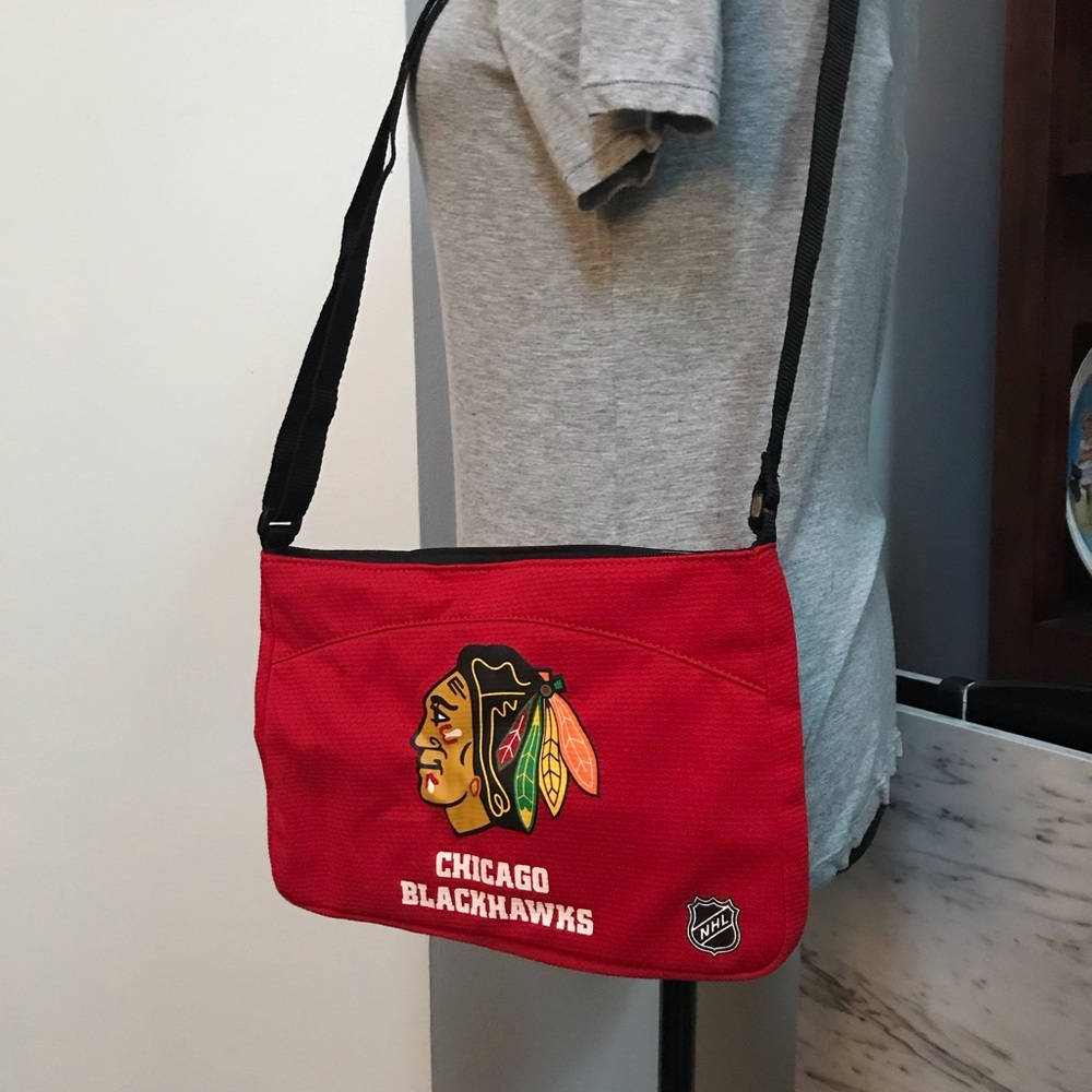 Chicago Blackhawks Shoulder Purse Bag NHL Hockey Profanity Zip Close.